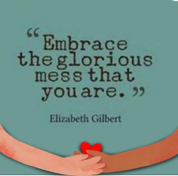 Meet your Posher, Sara - Picture 1 of 1